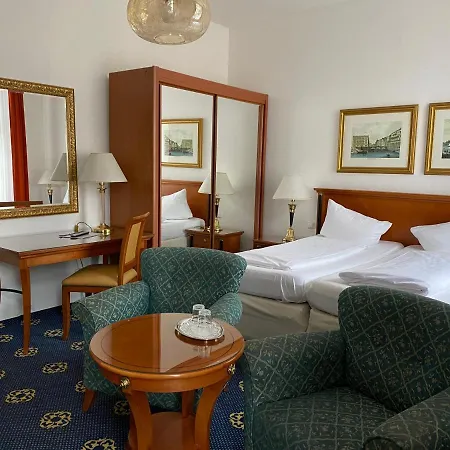 Wittelsbach Hotel 3*