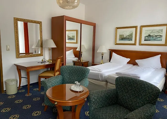 Wittelsbach Hotel 3*